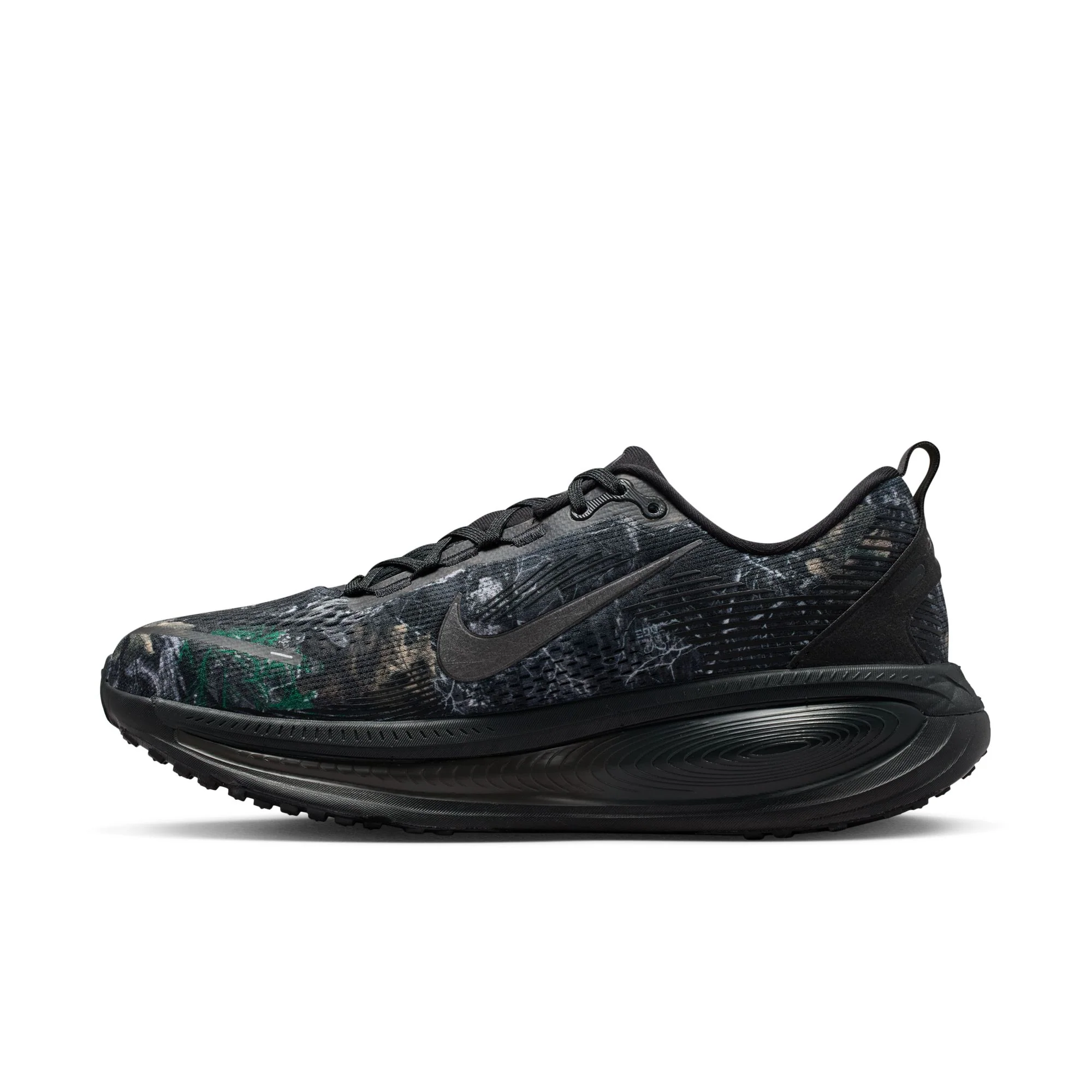 Nike Mens Vomero 18 Realtree® - Black/Metallic Dark Grey/Dark Smoke Grey - Neutral - SP26 - Image 3