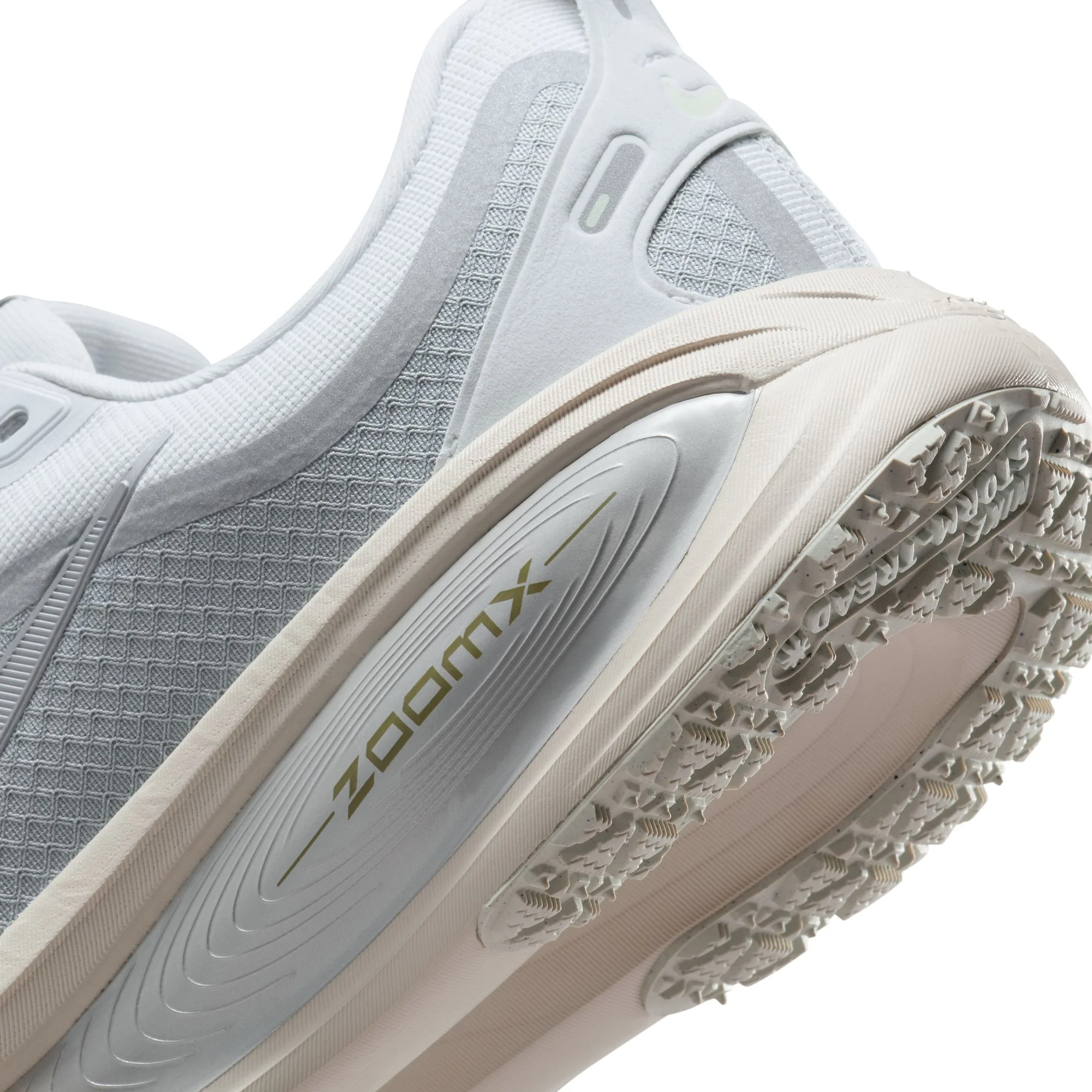 Nike Mens Vomero 18 GTX - Pure Platinum/Metallic Silver - Neutral - HO25 - Image 4