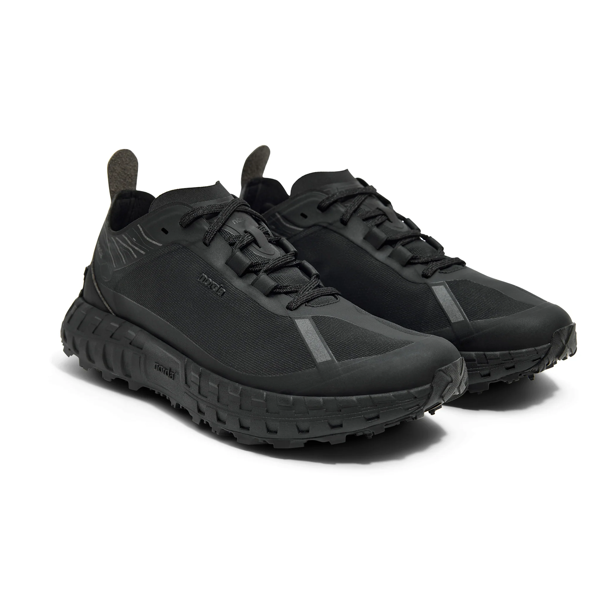 Norda Mens 001A - Stealth Black - Trail - AW25 - Image 6